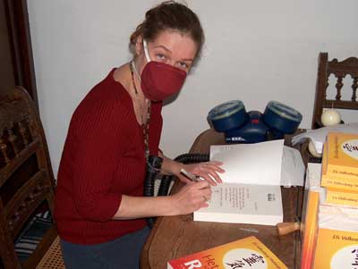 els-valkenburg-signing-book.jpg els-valkenburg-signing-book.jpg